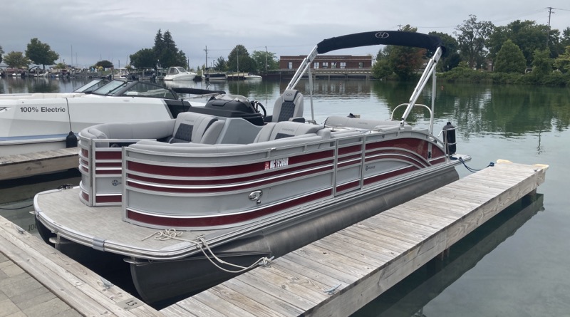 electric pontoon boat