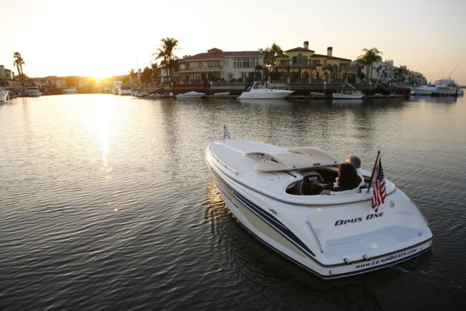 Electric boat from Lear Boats