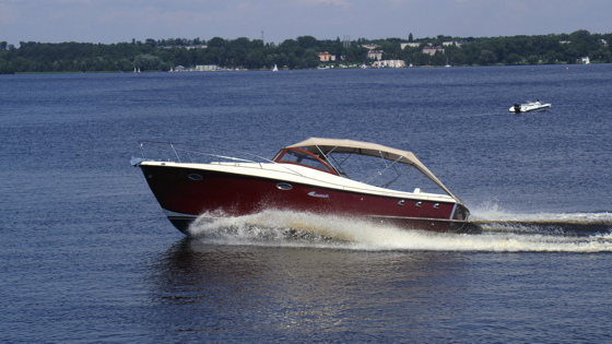 Electric boat from Starboats