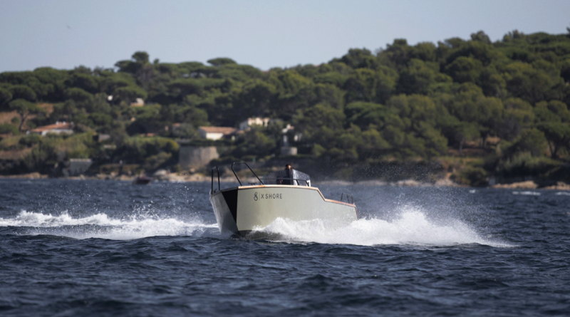 X-Shore e-boat driving across a lake