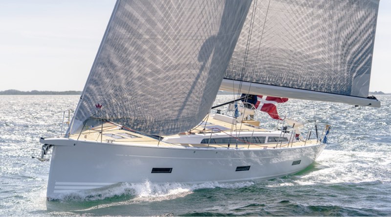 electric propulsion X-Yacht, X49E, under sail